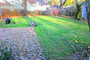 Fall Lawn Care: 4 Ways to Say G’Night For The Winter