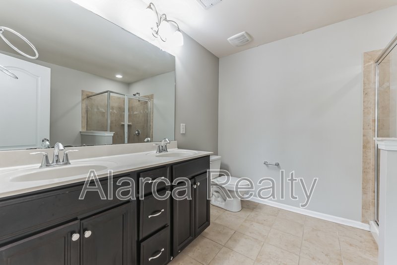 For Rent: 8285 Viewpoint Ln Cornelius NC 28031 property image