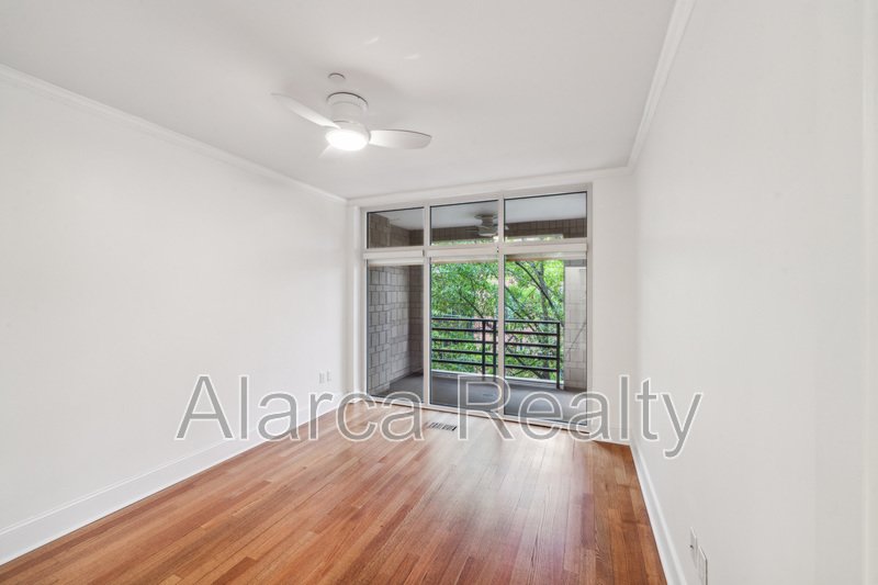 For Rent: 400 N Church St Unit 204 Charlotte NC 28202 property image