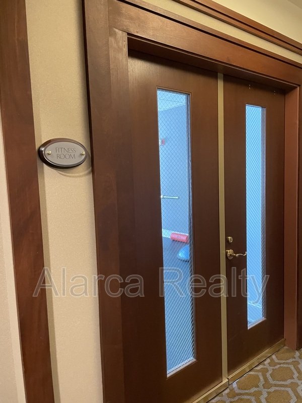 For Rent: 400 N Church St Unit 204 Charlotte NC 28202 property image