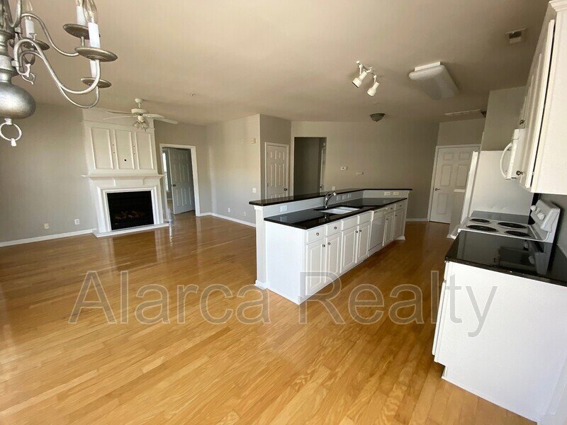 For Rent: 3282 Margellina Dr Charlotte NC 28210 property image
