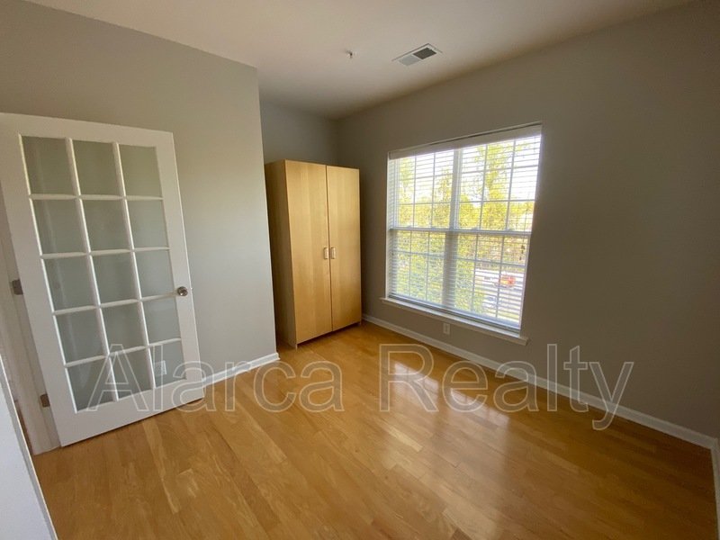 For Rent: 3282 Margellina Dr Charlotte NC 28210 property image