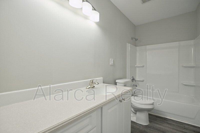 For Rent: 1219 Skyview Dr, Charlotte, NC  28208 property image