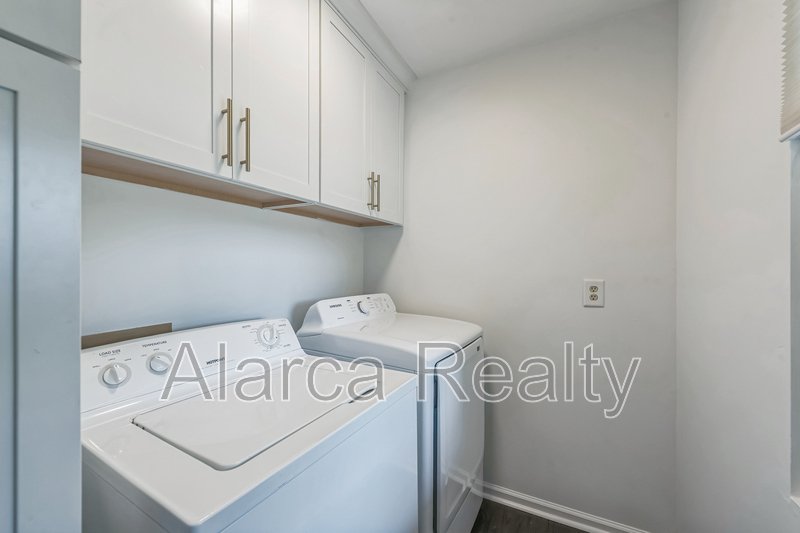 For Rent: 43B Court St Belmont NC 28012 property image
