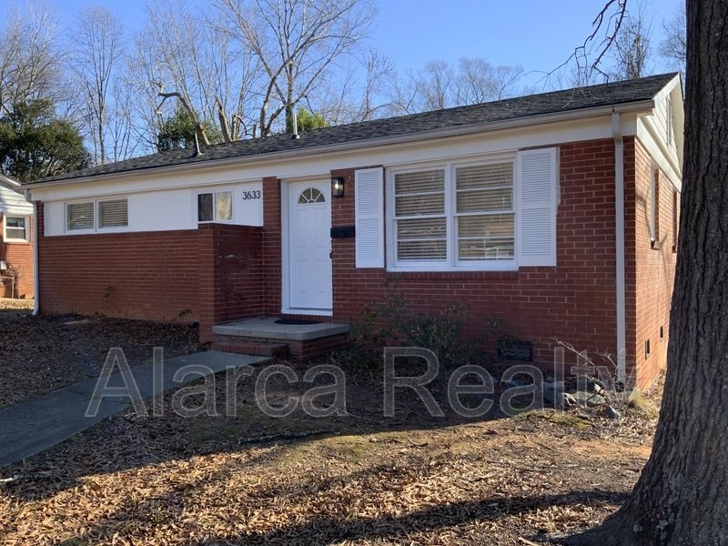 For Rent: 3633 Carlyle Dr, Charlotte, NC  28208 property image