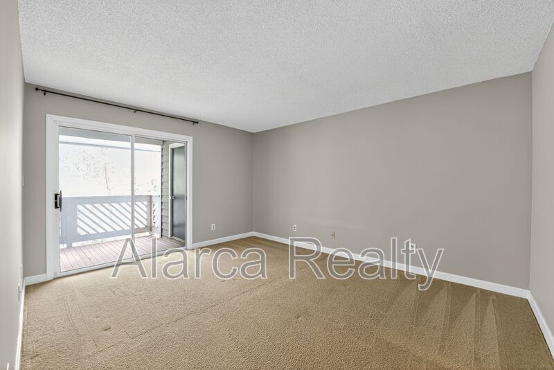 For Rent: 7425 Ashfield Ct Charlotte NC 28226 property image