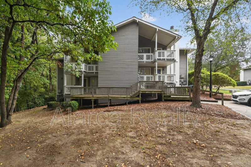 For Rent: 7425 Ashfield Ct Charlotte NC 28226 property image