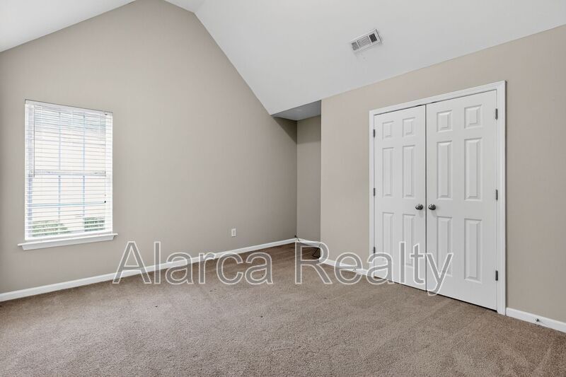 For Rent: 1454 Bedlington Dr NW, Charlotte, NC 28269 property image