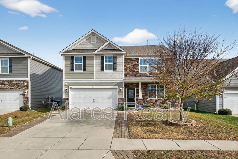 For Rent: 147 Cherry Birch St Mooresville NC 28117 property image