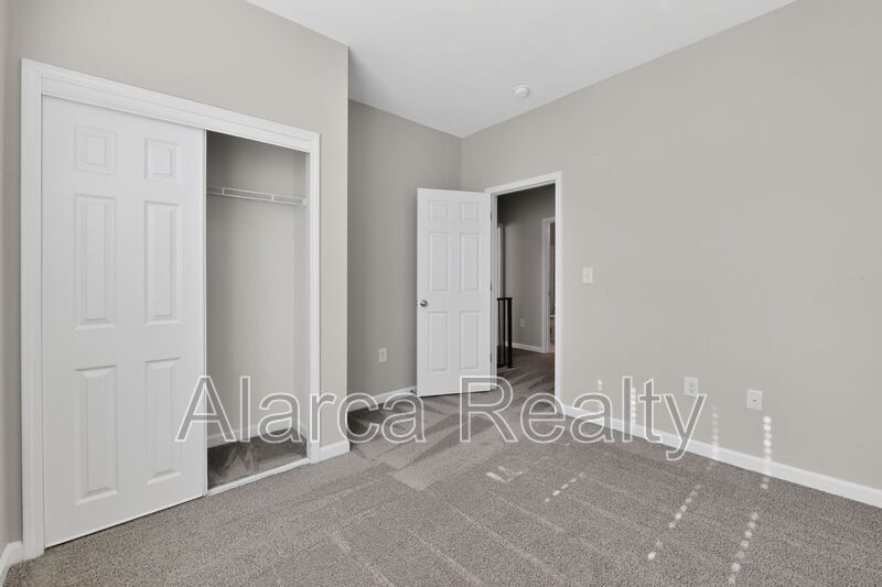 For Rent: 425 Centerfield Dr Charlotte NC 28214 property image