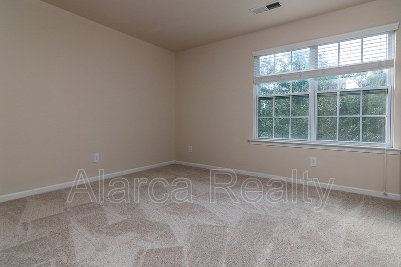 For Rent: 127 Blossom Ridge Dr Mooresville NC 28117 property image