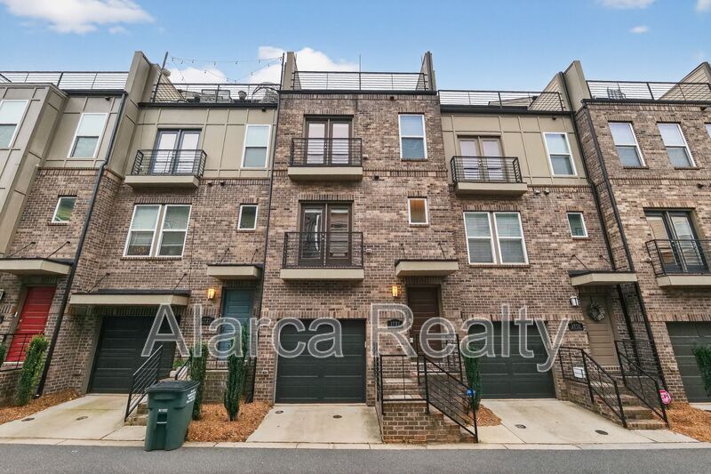 For Rent: 2727 Grand Union Way Charlotte NC 28209 property image