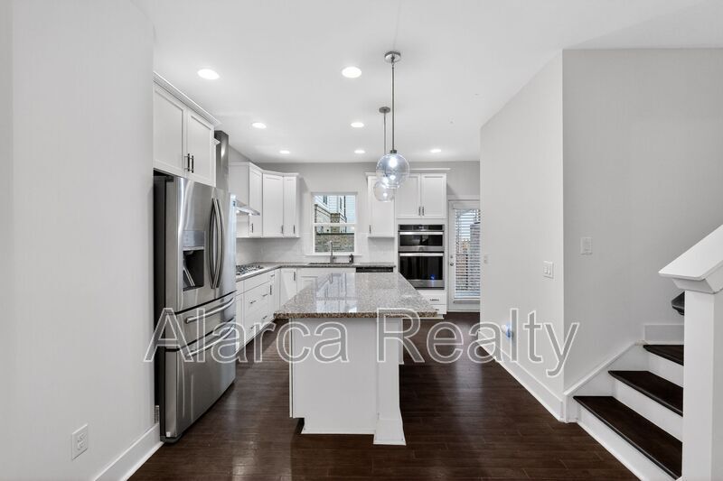 For Rent: 2727 Grand Union Way Charlotte NC 28209 property image