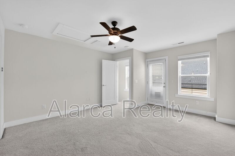 For Rent: 2727 Grand Union Way Charlotte NC 28209 property image