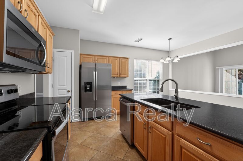 For Rent: 10615 Poe Ct Charlotte NC 28277 property image