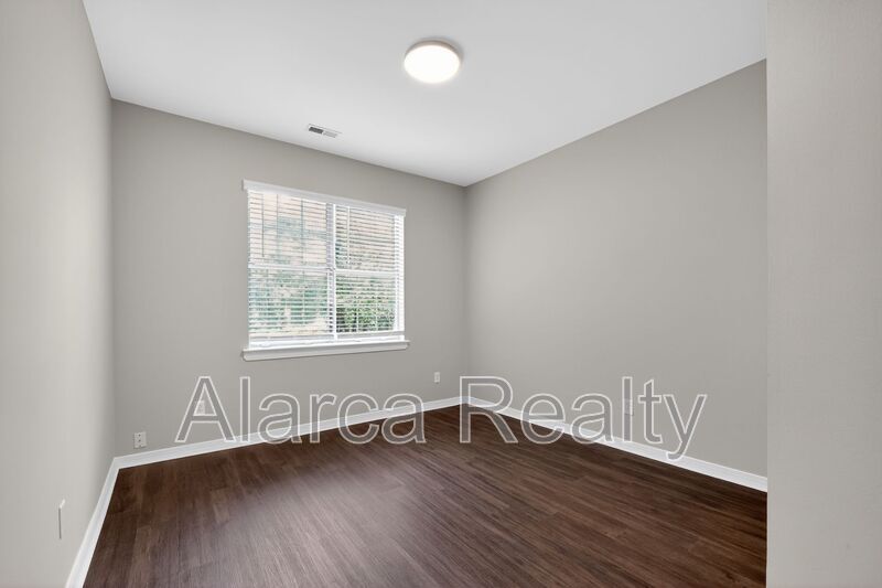 For Rent: 13515 Grey Coat Ct Charlotte NC 28273 property image