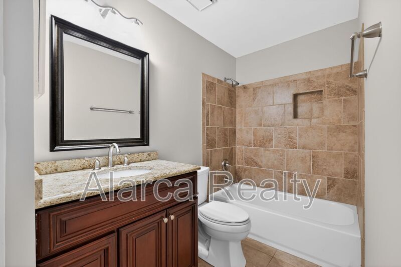 For Rent: 13515 Grey Coat Ct Charlotte NC 28273 property image