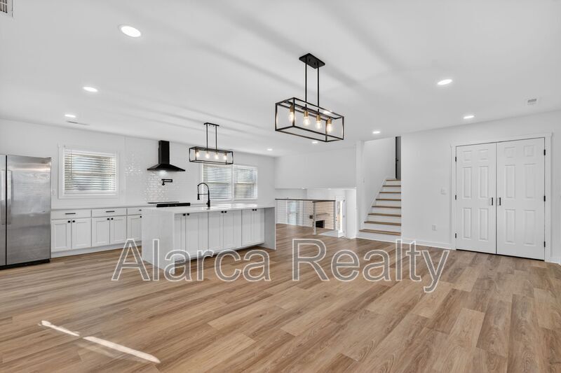 For Rent: 301 Dollar Cir Charlotte NC 28270 property image