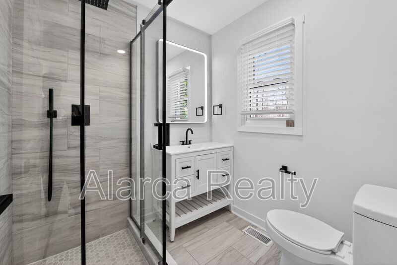 For Rent: 301 Dollar Cir Charlotte NC 28270 property image