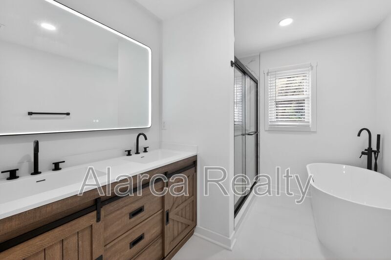 For Rent: 301 Dollar Cir Charlotte NC 28270 property image