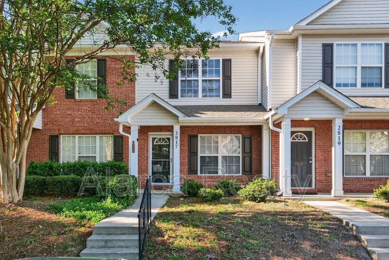 For Rent: 2817 Summergrove Ct, Matthews, NC 28105 property image