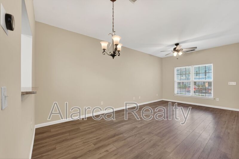 For Rent: 2817 Summergrove Ct, Matthews, NC 28105 property image