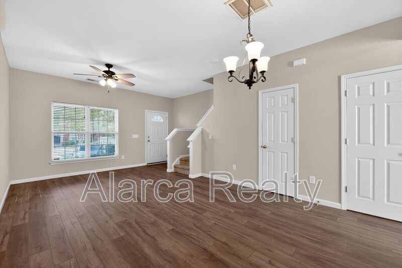 For Rent: 2817 Summergrove Ct, Matthews, NC 28105 property image