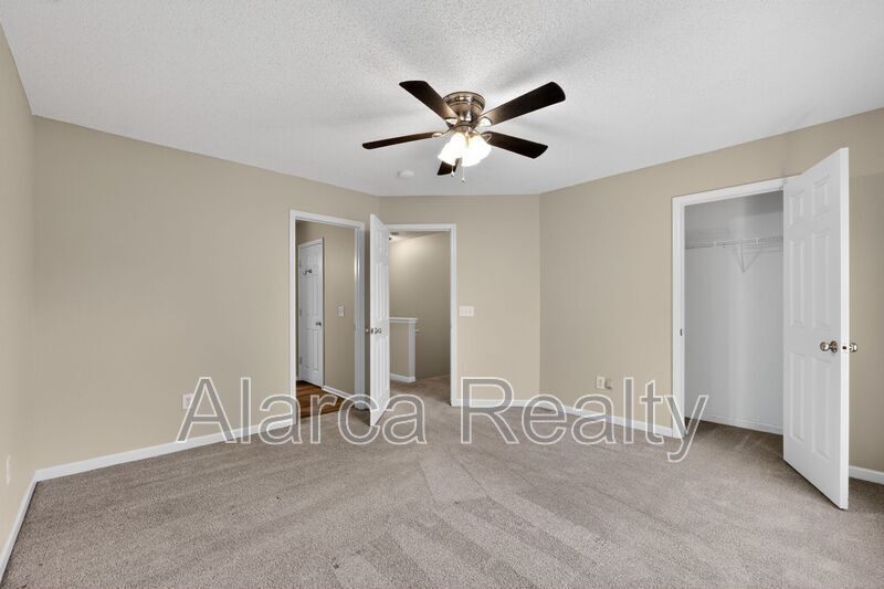 For Rent: 2817 Summergrove Ct, Matthews, NC 28105 property image