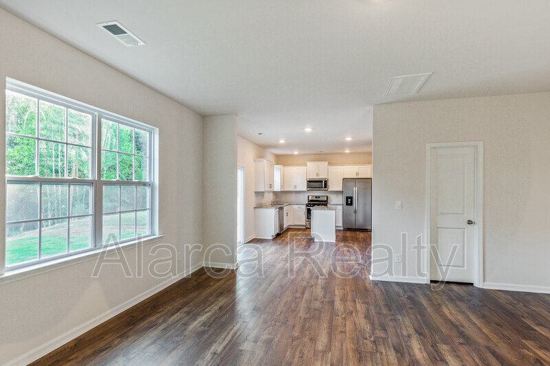 For Rent:  114 Sequoia Forest Dr Mooresville NC 28117 property image