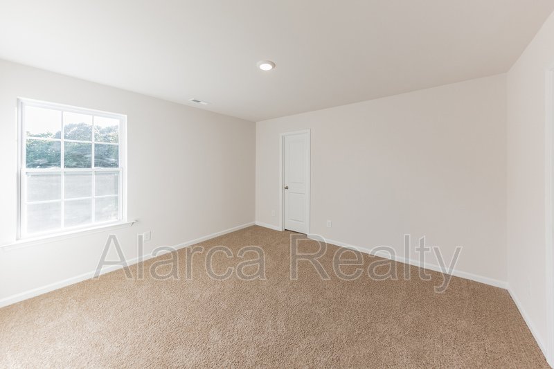 For Rent:  114 Sequoia Forest Dr Mooresville NC 28117 property image