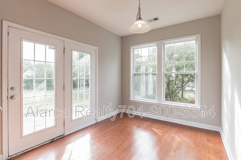 For Rent: 13843 Porter Creek Rd., Charlotte NC 28262 property image