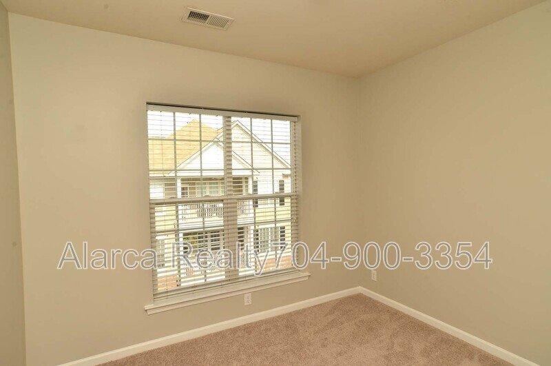 For Rent: 3282 Margellina Dr Charlotte NC 28210 property image