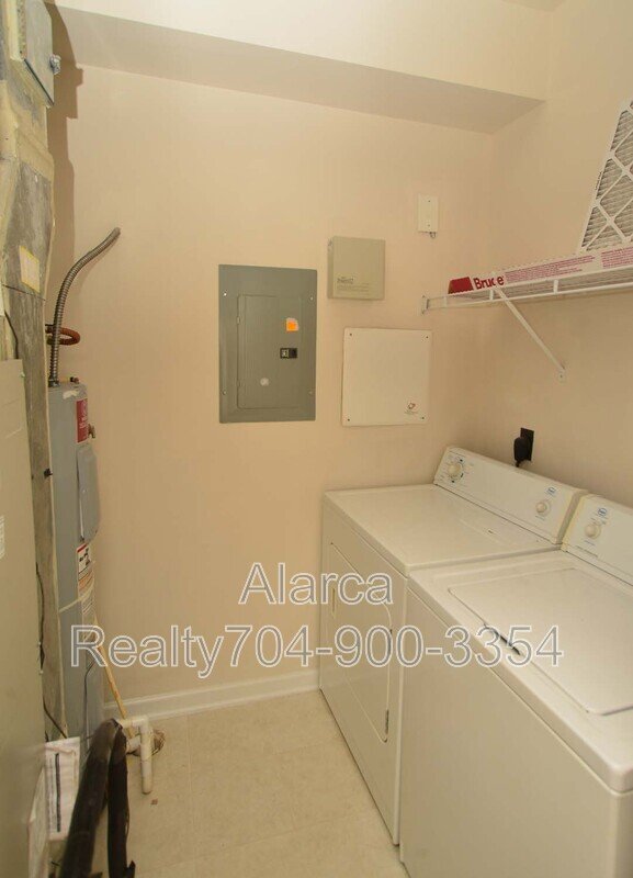 For Rent: 3282 Margellina Dr Charlotte NC 28210 property image