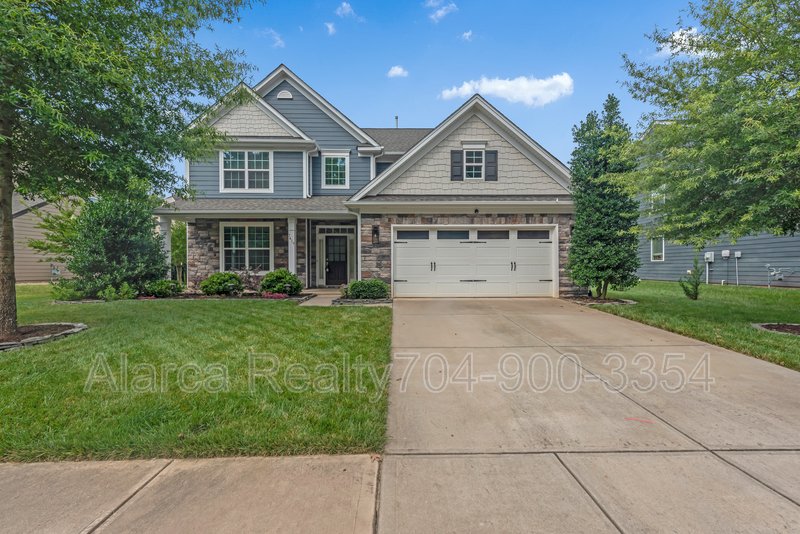 For Rent: 7419 Canova Ln Charlotte NC 28278 property image