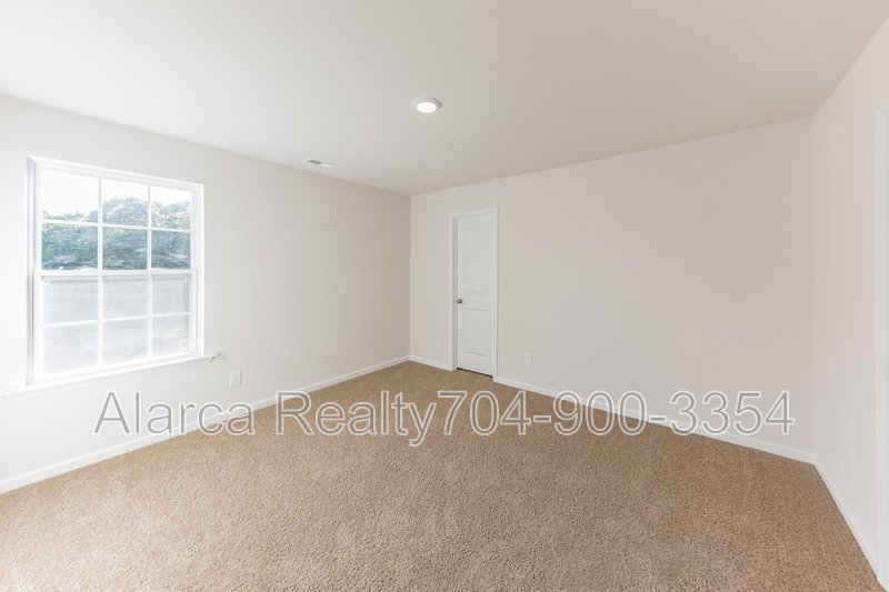 For Rent:  114 Sequoia Forest Dr Mooresville NC 28117 property image