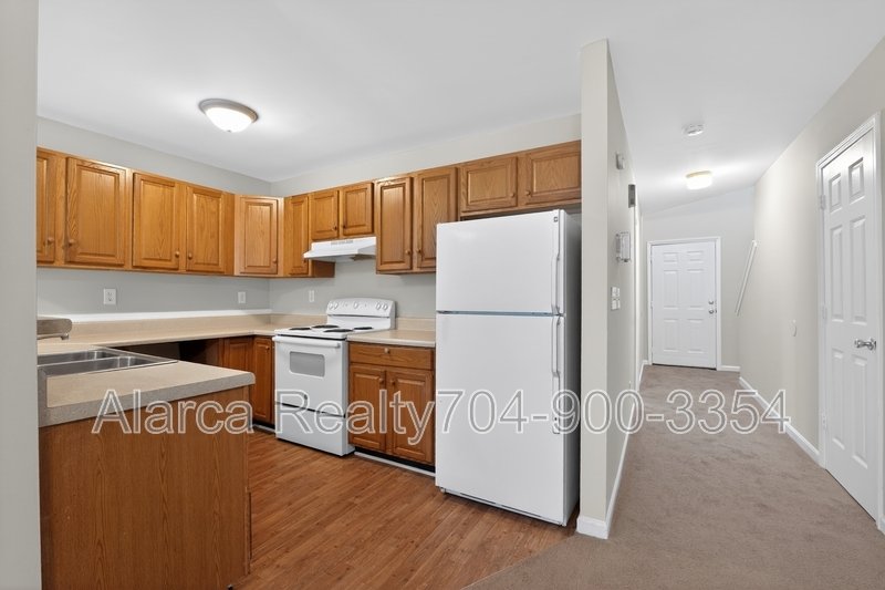 For Rent: 5620 Ilford St Charlotte NC 28215 property image
