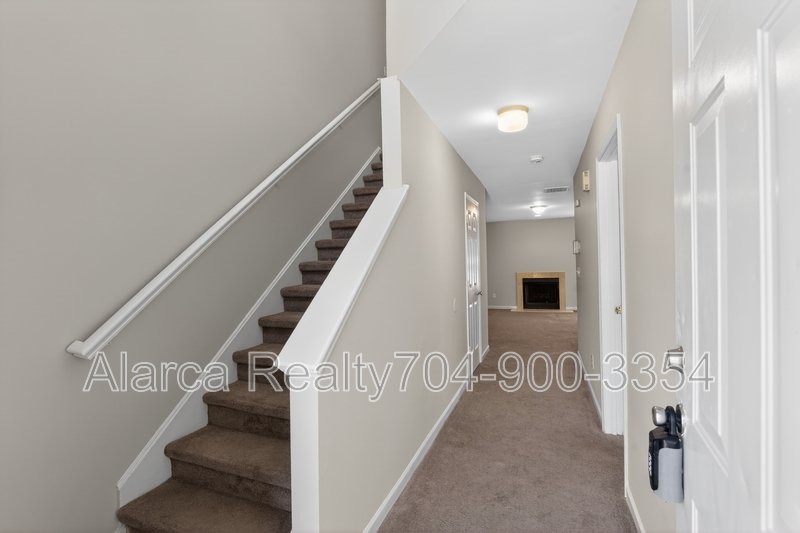 For Rent: 5620 Ilford St Charlotte NC 28215 property image