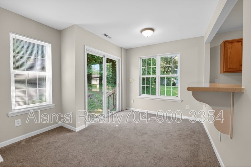 For Rent: 5620 Ilford St Charlotte NC 28215 property image