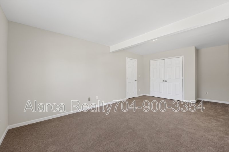 For Rent: 5620 Ilford St Charlotte NC 28215 property image