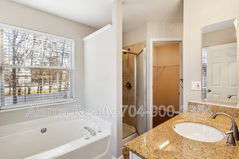 For Rent: 12222 Wickson Ct Huntersville NC 28078 property image