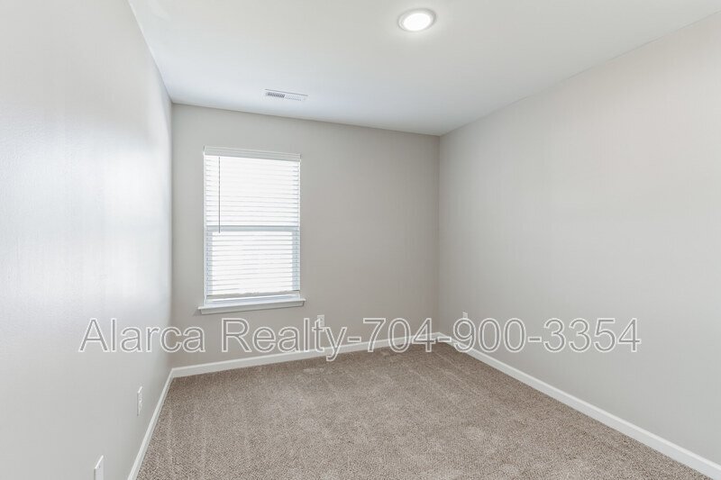 For Rent: 7213 Somerford Rd Charlotte NC 28215 property image