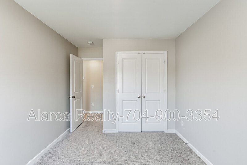 For Rent: 7213 Somerford Rd Charlotte NC 28215 property image
