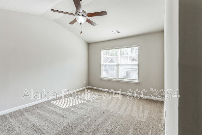 For Rent: 7213 Somerford Rd Charlotte NC 28215 property image