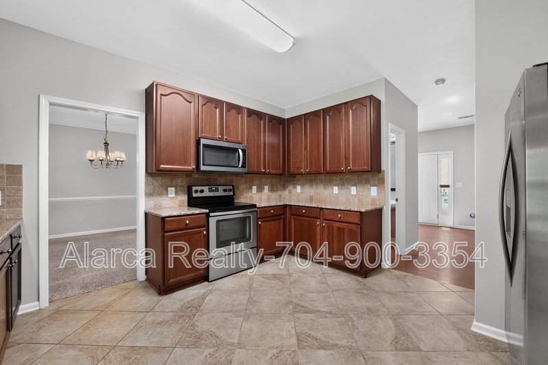 For Rent: 2041 White Cedar Ln Waxhaw NC 28173 property image