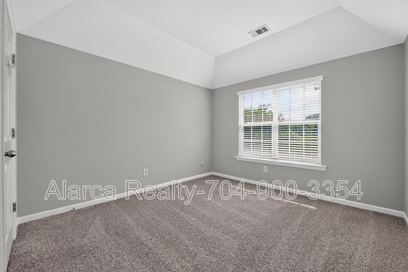 For Rent: 2041 White Cedar Ln Waxhaw NC 28173 property image