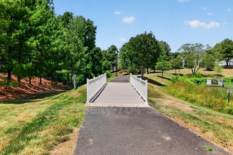 For Rent: 11528 Lottingly Dr Huntersville NC 28078 property image