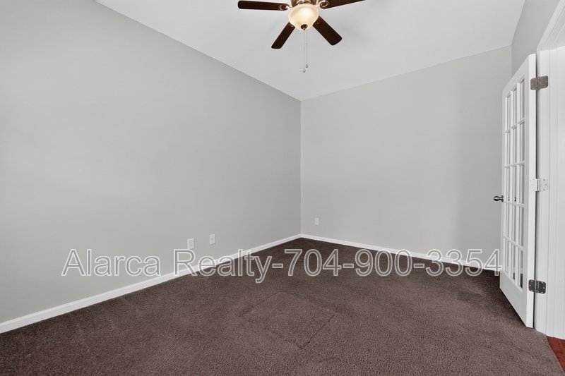 For Rent: 11528 Lottingly Dr Huntersville NC 28078 property image