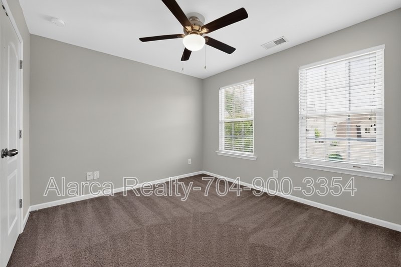 For Rent: 11528 Lottingly Dr Huntersville NC 28078 property image