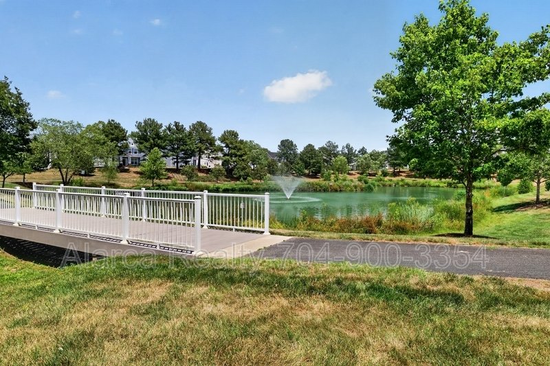 For Rent: 11528 Lottingly Dr Huntersville NC 28078 property image