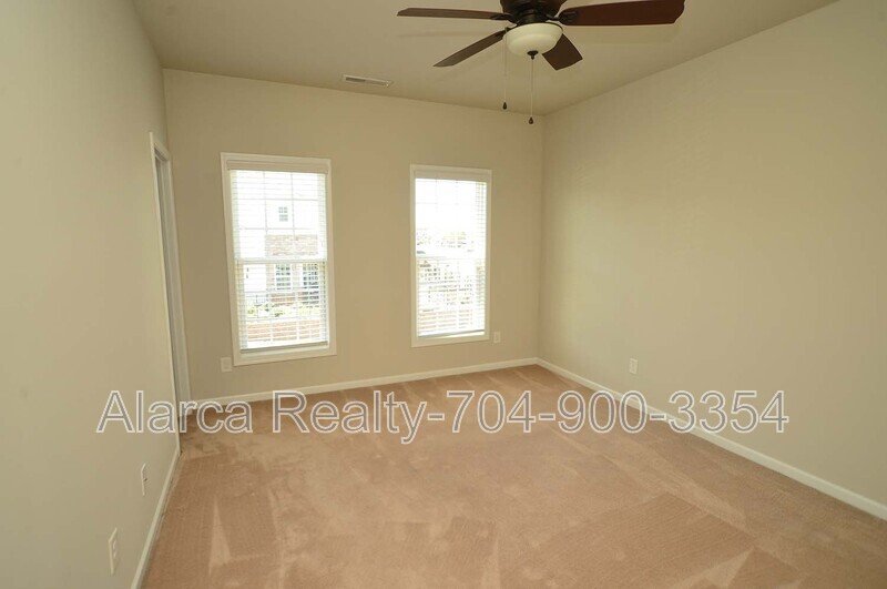 For Rent: 136 Morning Mist Ln Apt B Mooresville NC 28117 property image